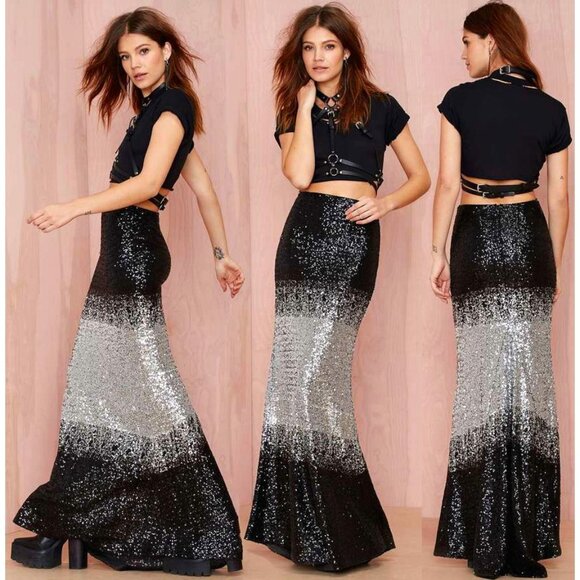 💥SHOWSTOPPER!💥Stunning Ombre Sequin Maxi Skirt in Black & Silver